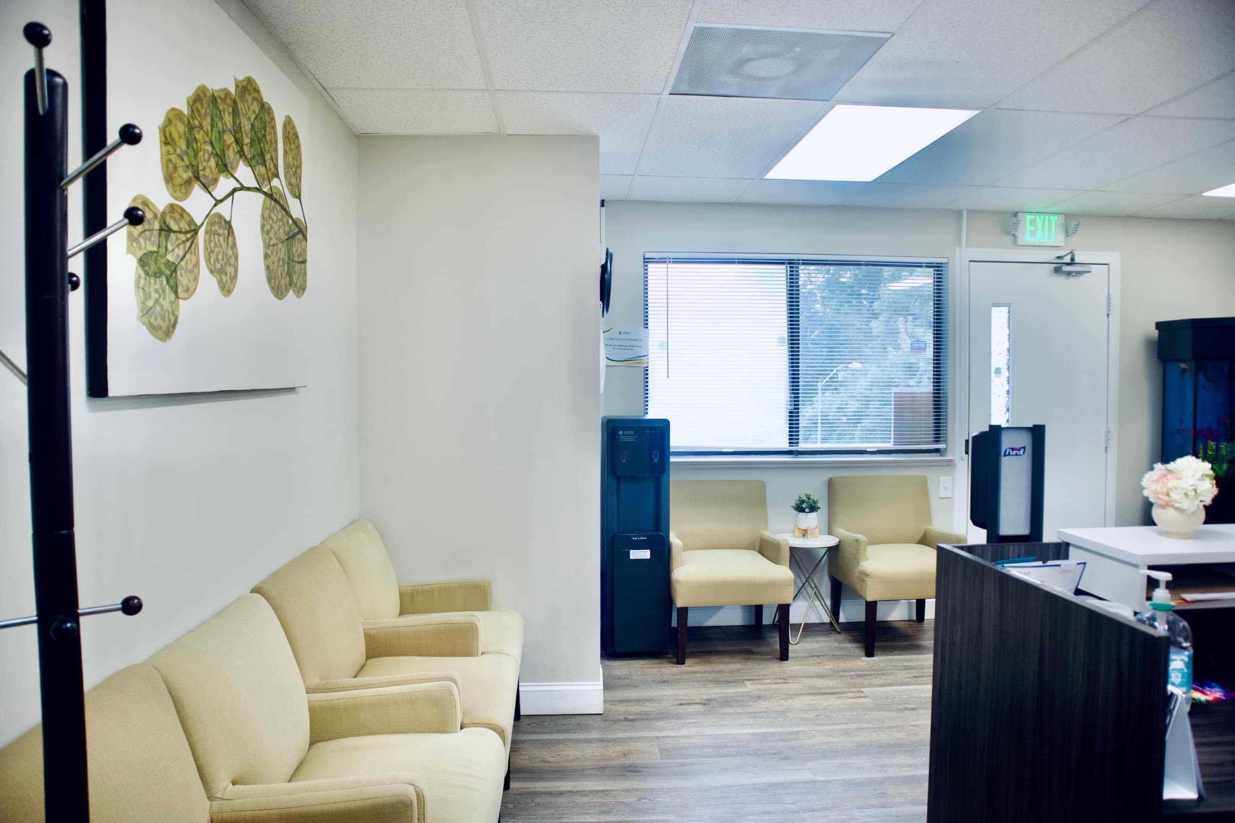 Seating by the front desk at the Temah practice in Cockeysville